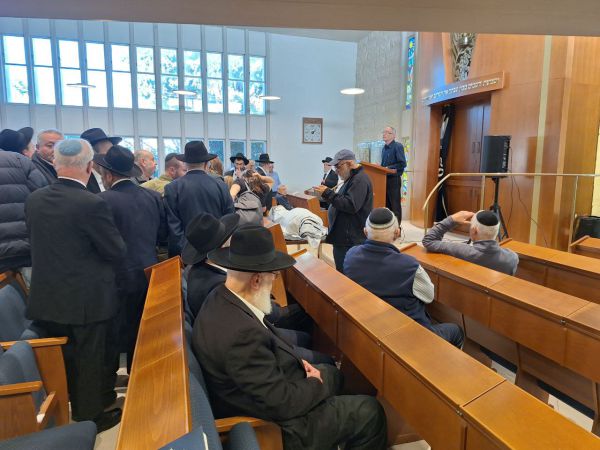 הרב גליקסברג הובא למנוחות, נכדתו: בעל אהבת ישראל לכל יהודי