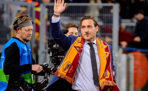 בין קודש לספורט: טוטי, פויול ומלמיליאן, ומה הקשר למשה רבנו?