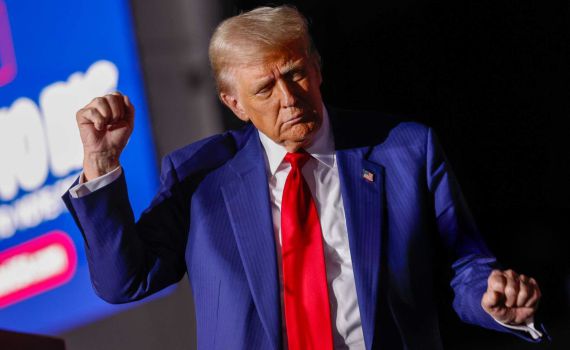 טראמפ על שחרור החטופות: "צעד ראשון לשלום"