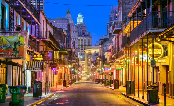 אימה בארה"ב: 12 הרוגים ו-30 פצועים באירוע דריסה בניו אורלינס