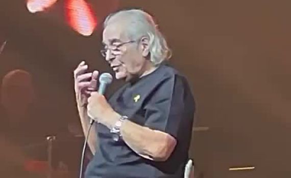 צפו: בועז שרעבי מקדיש את 'כשתבוא' לחטופים