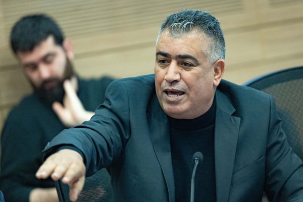 הסתה לטרור: ח"כ יוסף עטאונה ייחקר בגין תקיפת שוטר