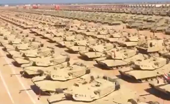 אלפי טנקים ומאות מטוסים: צבא מצרים בסרטון מדאיג