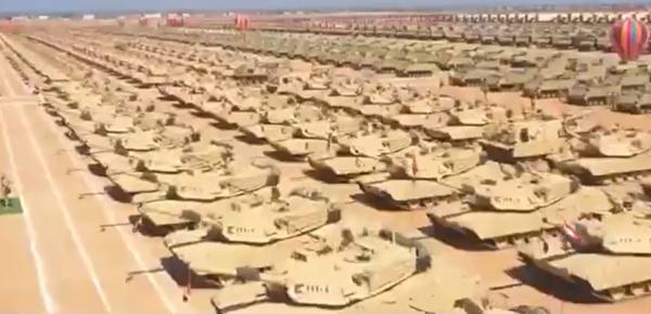 אלפי טנקים ומאות מטוסים: צבא מצרים בסרטון מדאיג