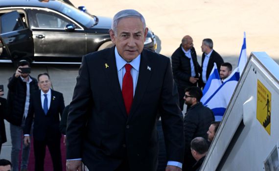 רומז לסעודיה? האמירה של נתניהו רגע לפני המראתו לוושינגטון