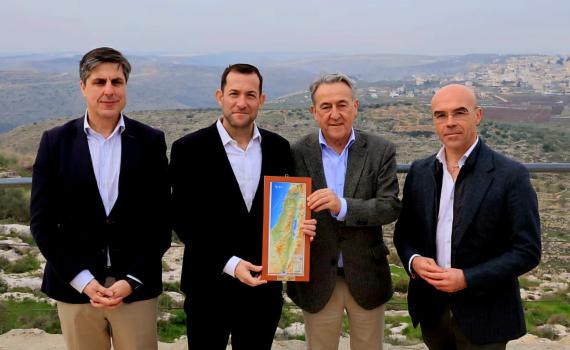 חברי הפרלמנט האירופי ביקרו בשומרון: "חיוני לביטחון ישראל"