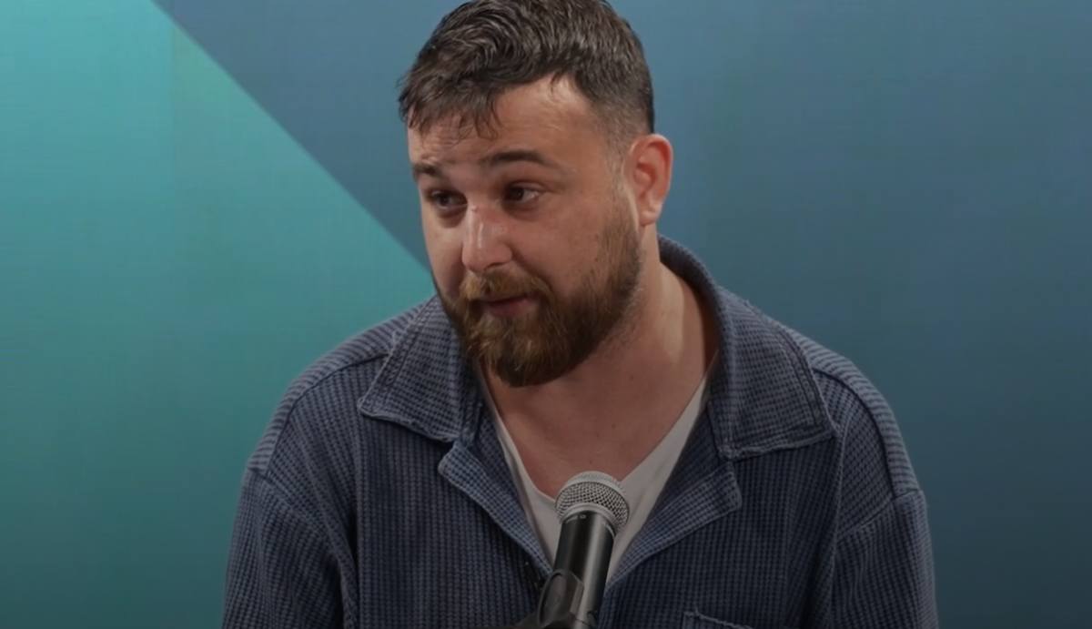 כותב הלהיטים בראיון: "זה לא ייאמן שגם במוות יש שדרות ואחרים"