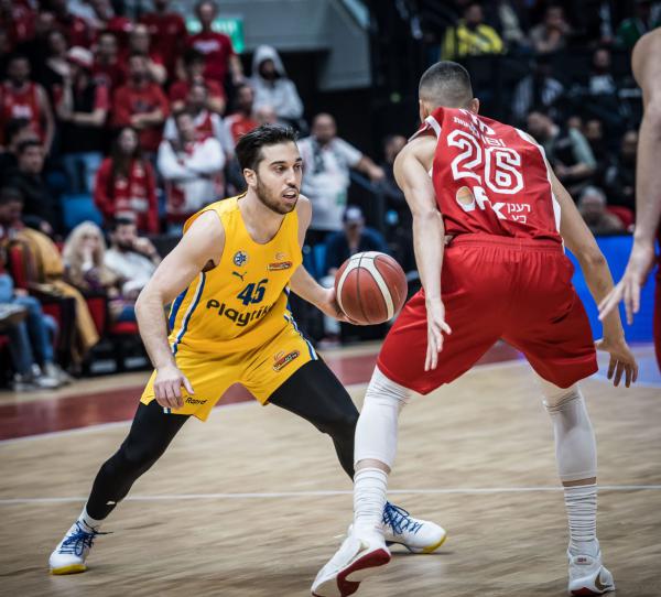 צפו | "מחדלי שיפוט": בהפועל ת"א עלו רמה במאבק עם דרישה חריגה