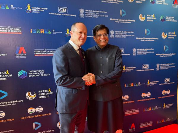 לקראת הסכם סחר חופשי? המשלחת העסקית הגדולה יצאה להודו