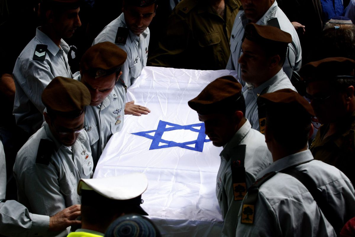 עם הגעת החללים יתקיים טקס קצר. כך הוא יתנהל