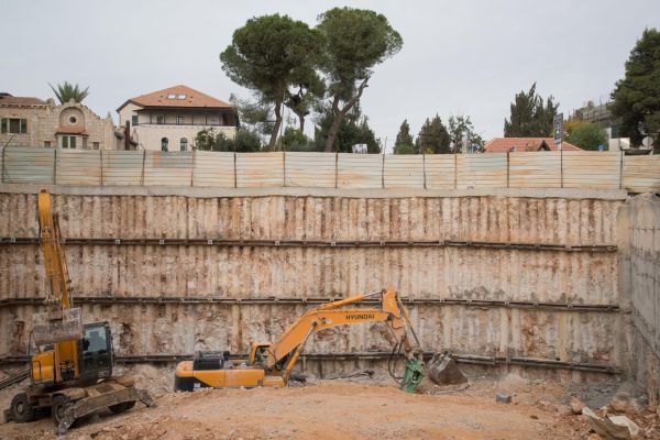 בגלל מערת קבורה: חלק מרחוב הנביאים נחסם לתנועה