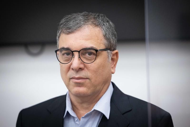 "התעללות ומעשה סדום": תביעת הענק של שלמה פילבר