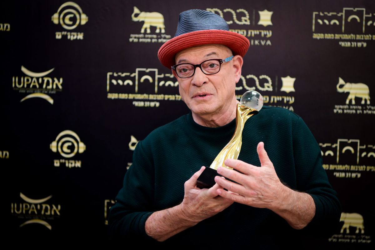 חודש אחרי התאונה: דורי בן זאב חזר להגיש ברדיו