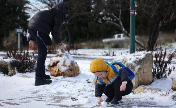 הנה זה בא: אלה המקומות בהם החל לרדת שלג