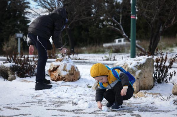 הנה זה בא: אלה המקומות בהם החל לרדת שלג