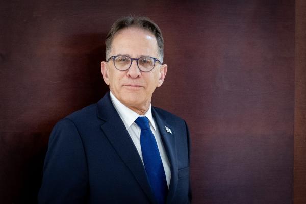 גורם במשטרה: ספק אם ניתן להעמיד לדין את ראש הסגל של נתניהו