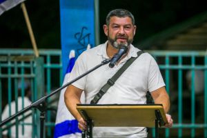 עופר וינטר: "אני מאמין לאחמד טיבי"