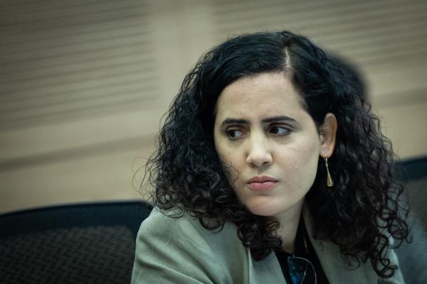 הקונספירציה של לזימי: זו הסיבה שיאיר נתניהו הוגלה מהארץ