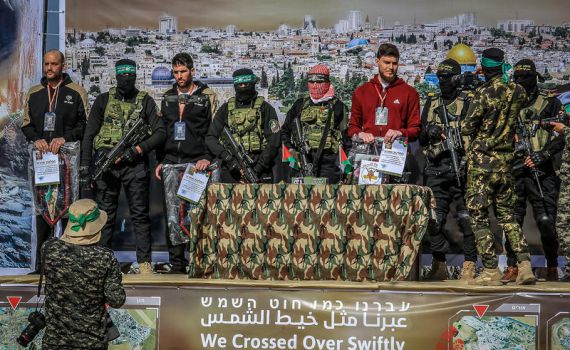 חמאס מאשר רשמית: אלה שמות ששת החטופים שישוחררו מחר מהשבי