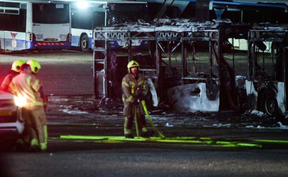 חשד למגה פיגוע: 3 אוטובוסים התפוצצו; 2 מטענים אותרו