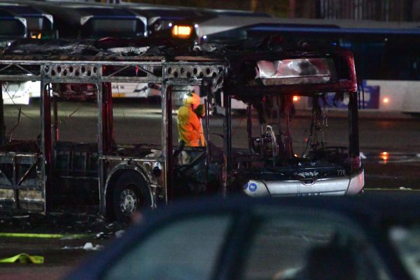 בעקבות הפיצוצים: נעצרה תנועת האוטובוסים והרכבות
