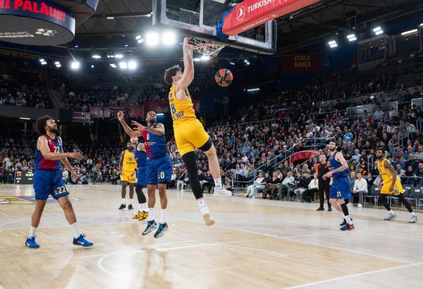 בגלל אירוח משחקים מחוץ לישראל: פיצוי ענק לקבוצות ולאיגודים