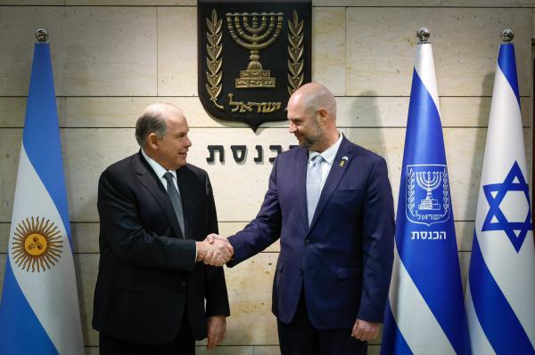 אוחנה לשר החוץ הארגנטינאי: מזמין את הנשיא מיליי לנאום בכנסת