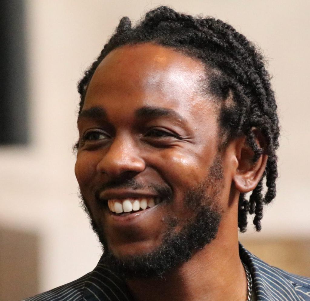 קנדריק לאמאר הוא המנצח הגדול של טקס הגראמי 2025