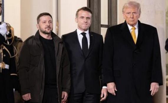 משנה כיוון? טראמפ יפגש עם זלנסקי לחתימה על עסקת עתק