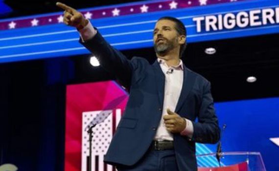 הבן של טראמפ תוקף: "למה שנרצה שותפות עם אוקראינה ולא רוסיה"