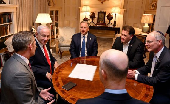 לקראת שלב ב' בעסקה: משלחת ישראלית תצא לדוחה בסוף השבוע הקרוב