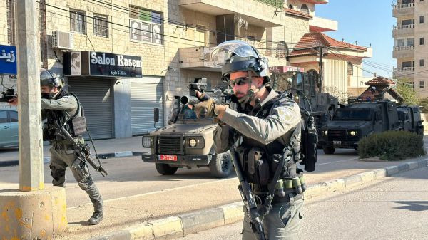 "חגיגות לא בבית ספרנו": צה"ל עצר את חוגגי שחרור האסירים