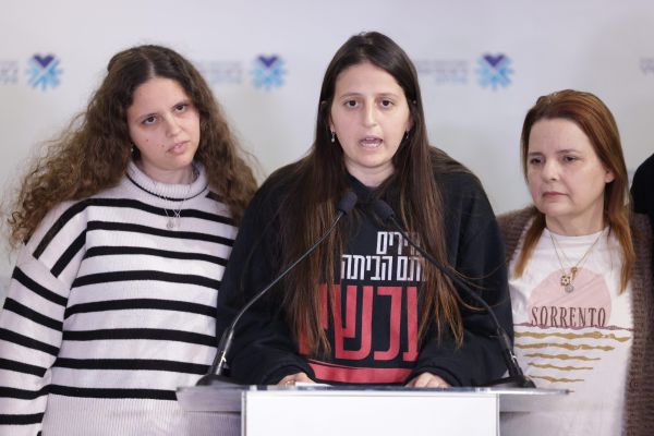 אלה בן עמי, בתו של אוהד: "אבא שלי עבר זוועות"