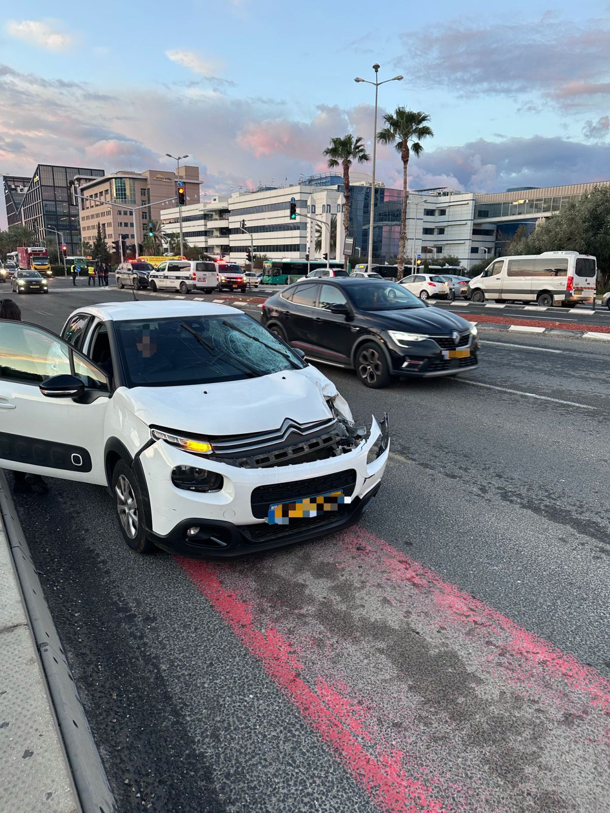 הקטל בכבישים: הולכת רגל נהרגה לאחר שנפגעה מרכב בחיפה