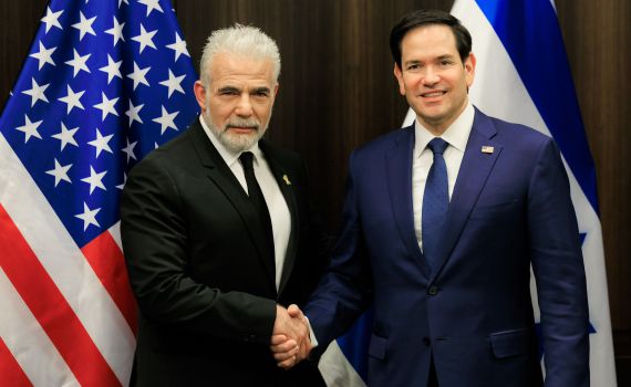 לפיד נפגש עם רוביו: טראמפ נתן את מילתו שהוא יביא את החטופים