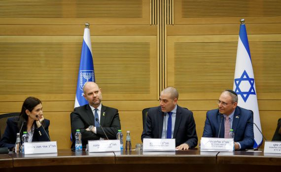 לאחר שנתיים: חברי הכנסת מהליכוד התחלפו בראשות הוועדות