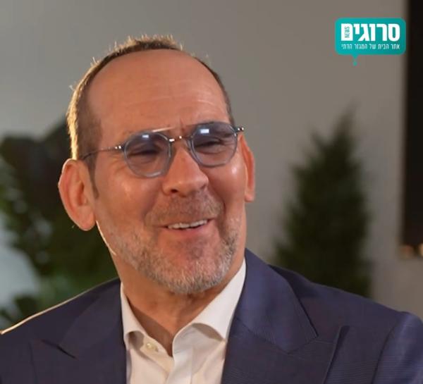 מה גרם לישי לפידות לגמגם? ערכנו לו בוחן פתע. צפו