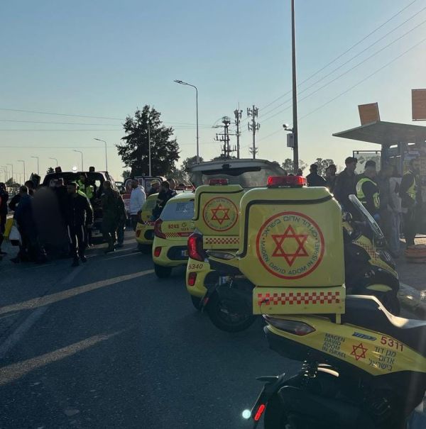 פיגוע דריסה בצומת כרכור: 8 פצועים, 1 במצב אנוש