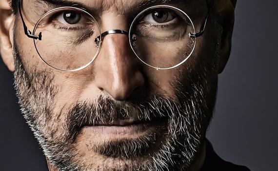 לכבוד יום הולדתו: 10 עובדות שלא ידעתם על סטיב ג'ובס