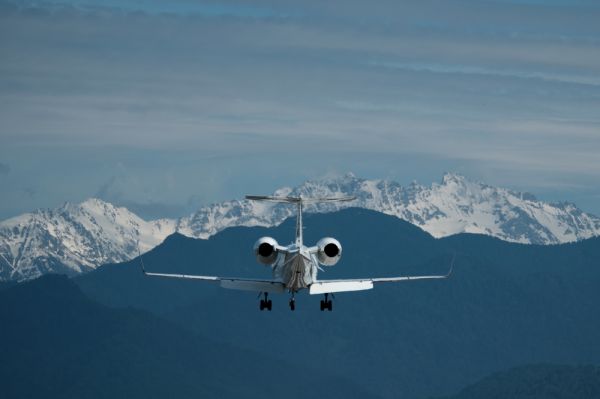 בעקבות מזג האוויר: טיסה מישראל לגאורגיה חזרה לארץ