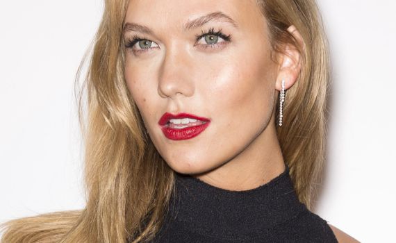 למרות המתקפות: הדוגמנית הבינלאומית הגיעה לביקור חשאי בישראל