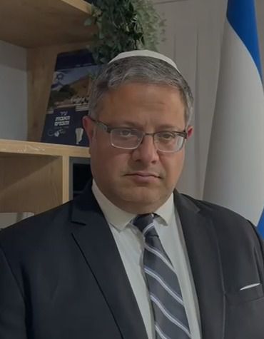 בן גביר נגד ראש השב"כ: במקום ללכת הביתה הוא מפעיל לחץ פוליטי