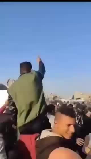 יום שלישי להפגנות בעזה: "חמאס תסתלק" | צפו