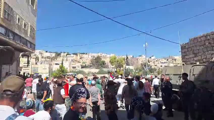 המסורת נמשכת: צפו בתיעוד מהעדלאידע השנתית בחברון