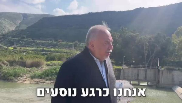 ליברמן בגבול ירדן: "חייב לגייס את כולם – מוסלמים וחרדים"