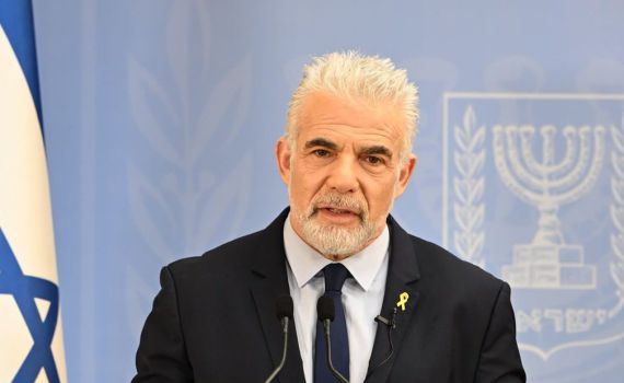 לפיד: "לסיים את המלחמה, ישראל צריכה להתחיל לבנות מחדש"