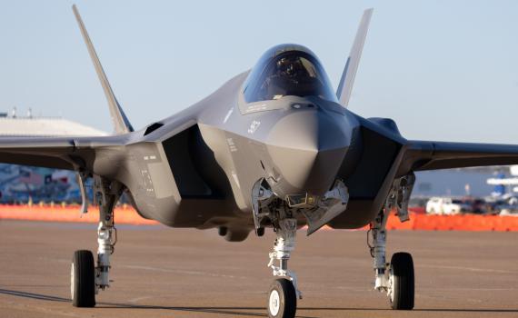 בצל המתיחות הביטחונית: 3 מטוסי F-35 חדשים נחתו בישראל