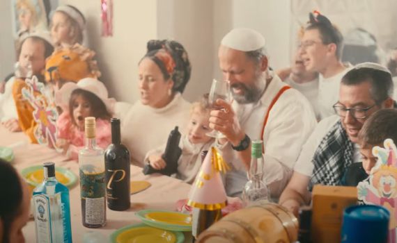 מרגש: הקליפ של משפחת יניב לציון שנתיים לרצח של הלל ויגל הי"ד