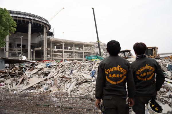 אסון רעידת האדמה: ישראל שלחה יחידת חילוץ לדרום אסיה