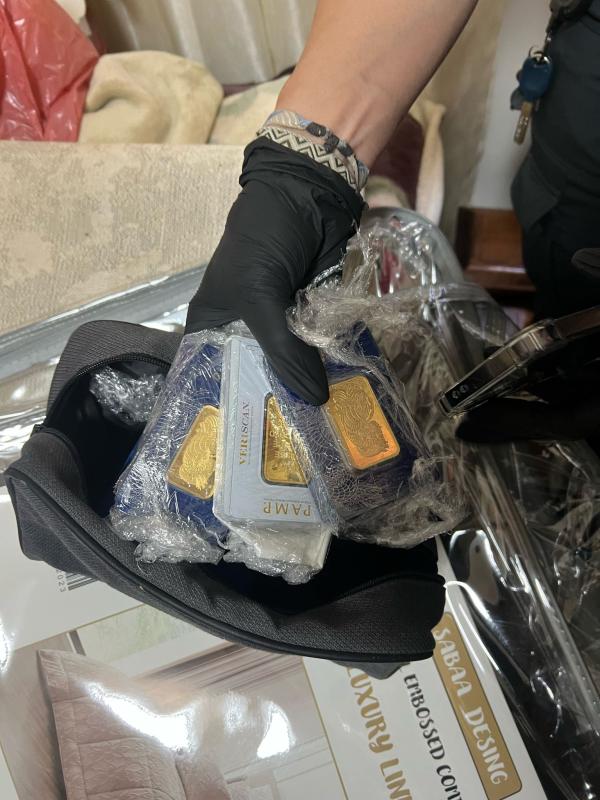 הפשיעה במגזר הערבי: זהב בשווי 300,000 ש"ח ומצבור תחמושת בבית